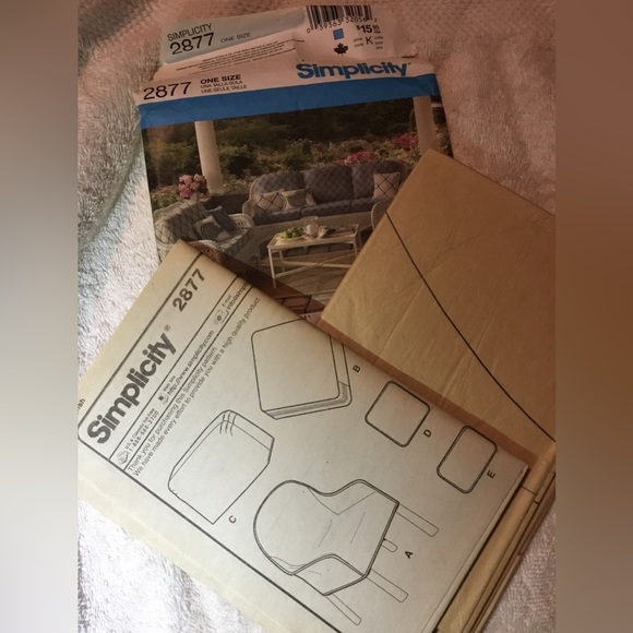 Simplicity S2877 sewing pattern - Picture 3 of 3